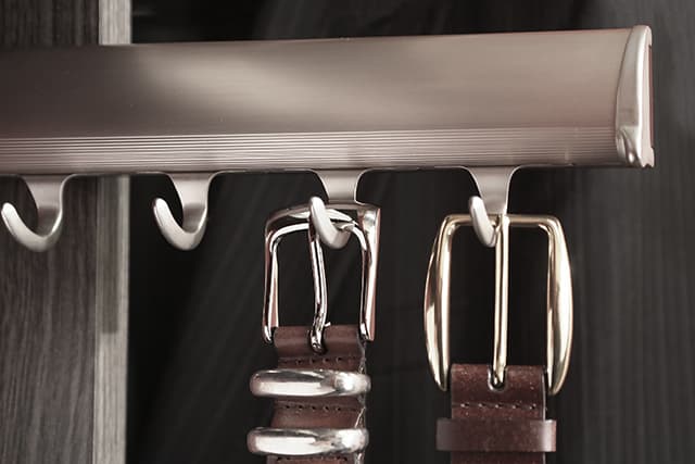 belt rack for a closet